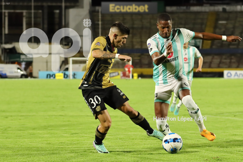 FBL-LIGA-PRO-ECUABET-CUMBAYA-BARCELONA