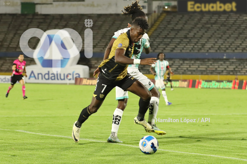 FBL-LIGA-PRO-ECUABET-CUMBAYA-BARCELONA