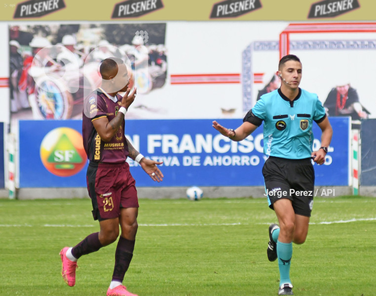 FBL-LIGA PRO ECUABET MUSHUC RUNA DELFIN.