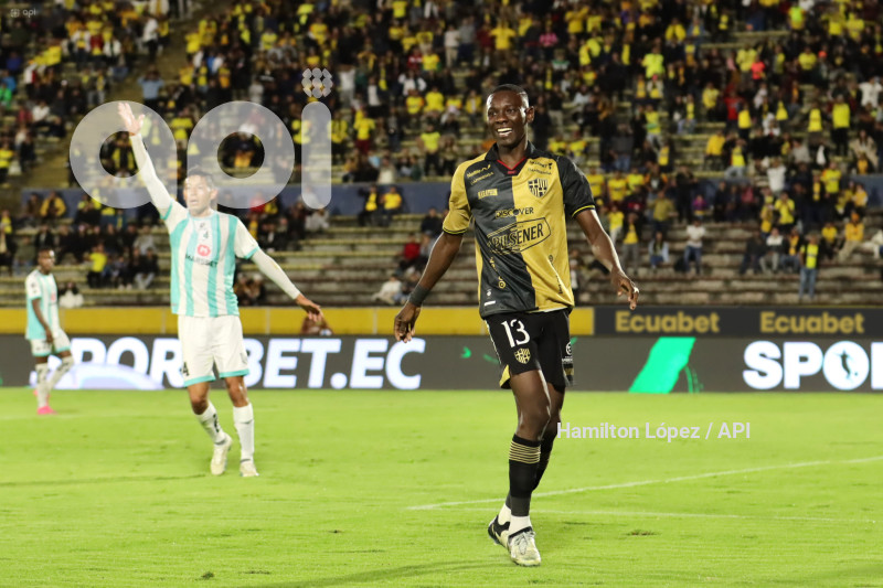 FBL-LIGA-PRO-ECUABET-CUMBAYA-BARCELONA