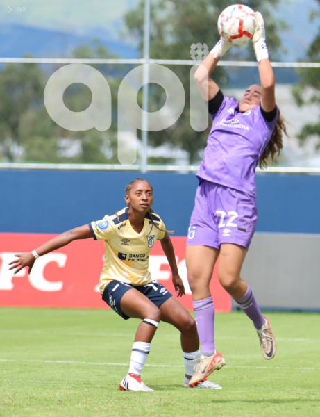 FBL-SUPERLIGA-FEMENINA-ECUABET-DRAGONAS-CATOLICA