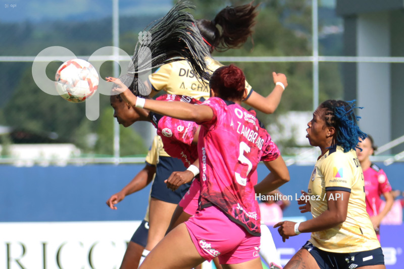 FBL-SUPERLIGA-FEMENINA-ECUABET-DRAGONAS-CATOLICA