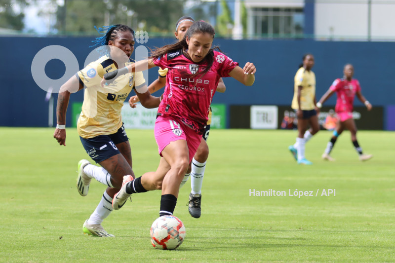 FBL-SUPERLIGA-FEMENINA-ECUABET-DRAGONAS-CATOLICA