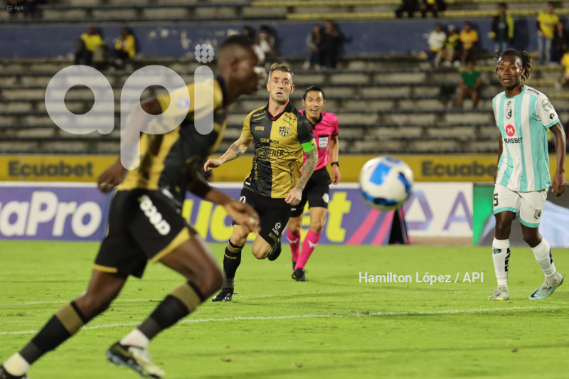 FBL-LIGA-PRO-ECUABET-CUMBAYA-BARCELONA
