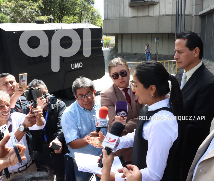 DENUNCIA-MOLINA-FISCALIA-PAMELA-AGUIRRE
