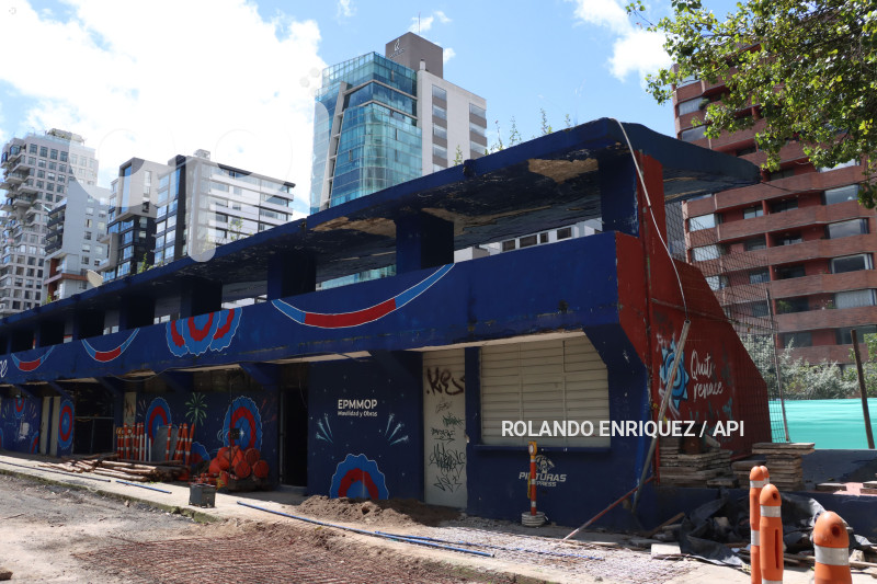 DEMOLICION-TRIBUNA-SHYRIS