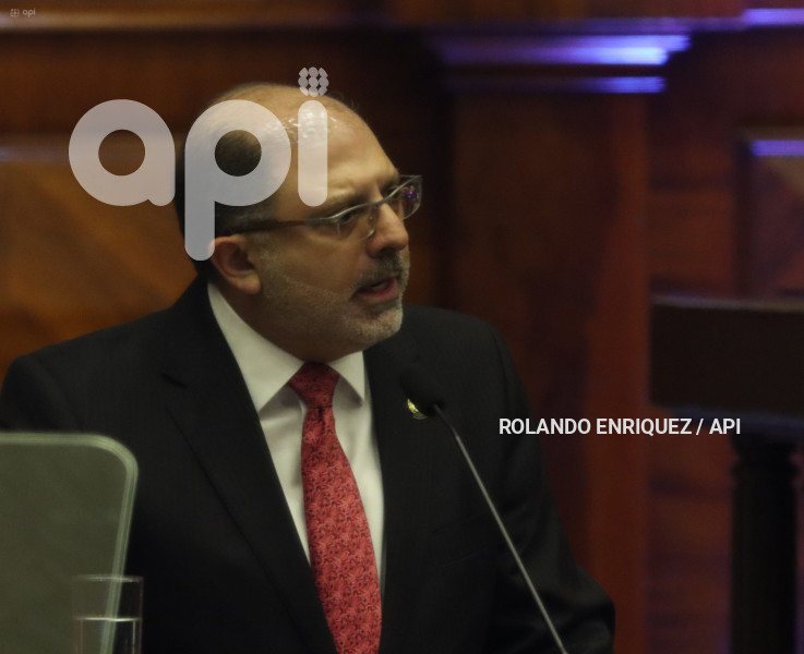 ASAMBLEA-INFORME-NACION-NOBOA