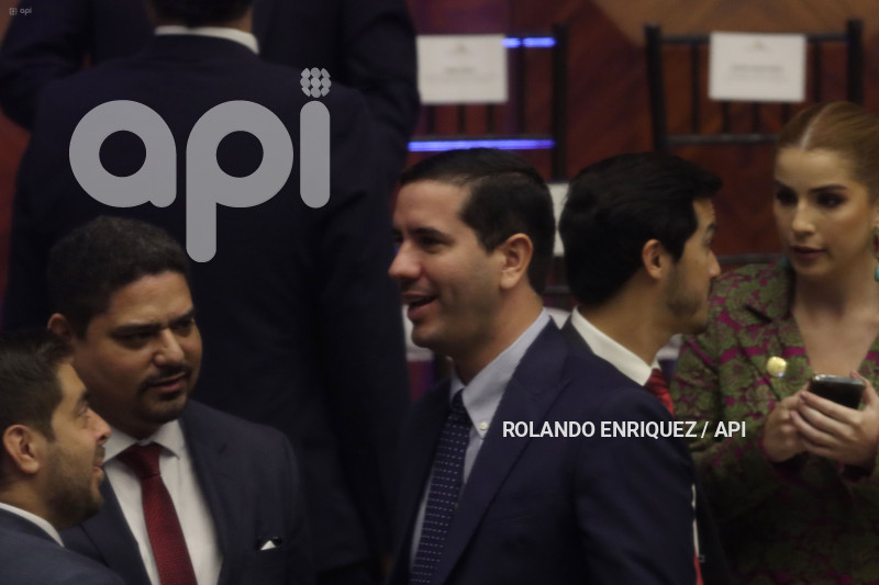 ASAMBLEA-INFORME-NACION-NOBOA