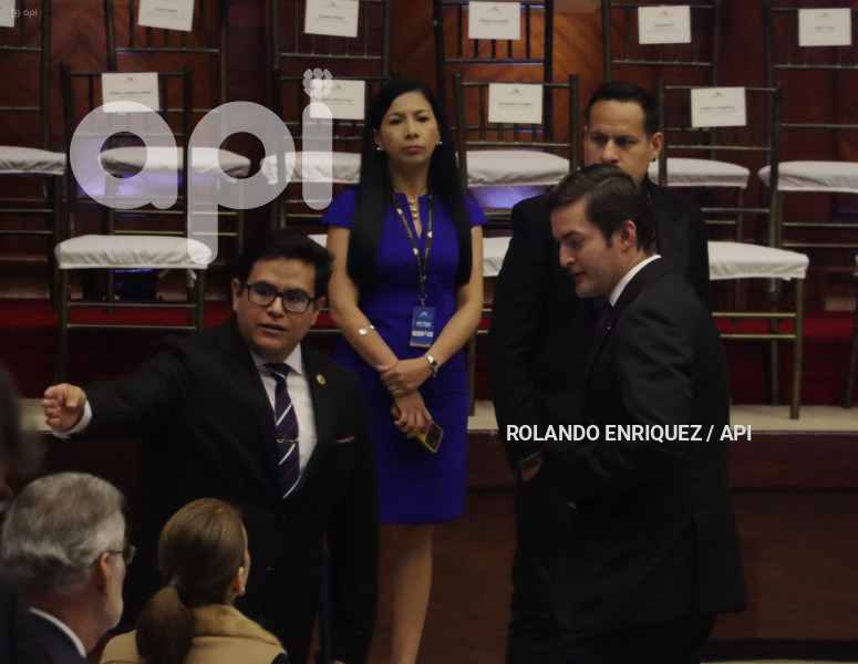 ASAMBLEA-INFORME-NACION-NOBOA