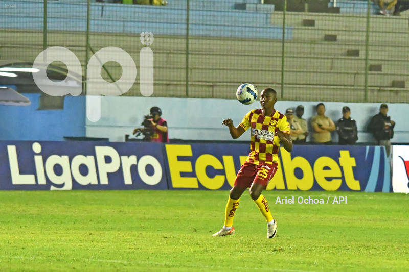 FBL-LIGAPRO-DELFIN-AUCAS