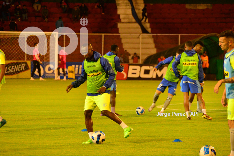 FBL LIGA PRO ECUABET MACARA IDV.