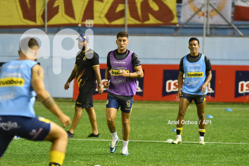FBL-LIGAPRO-DELFIN-AUCAS