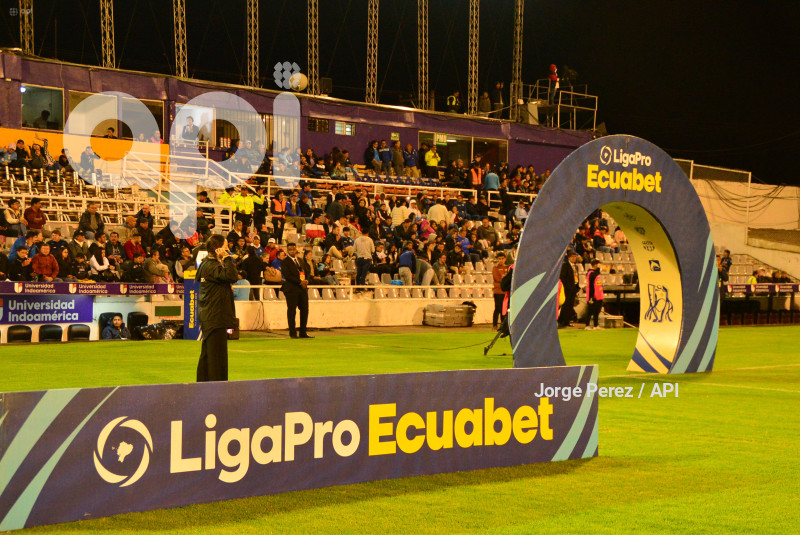 FBL LIGA PRO ECUABET MACARA IDV.
