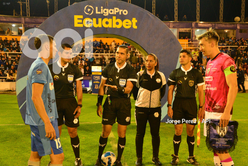 FBL LIGA PRO ECUABET MACARA IDV.