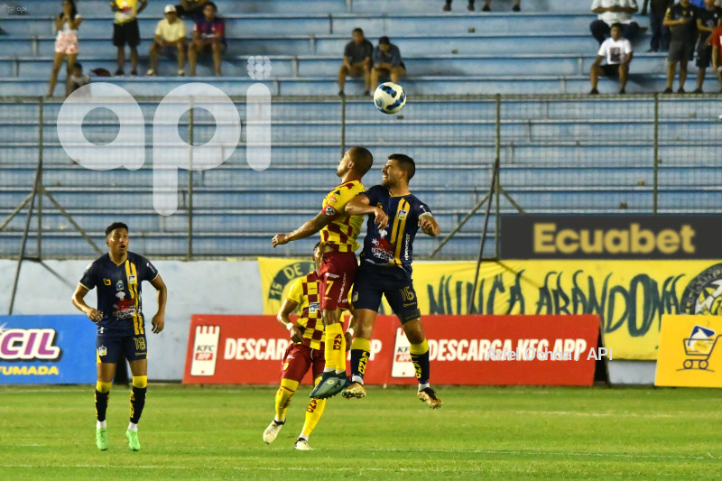 FBL-LIGAPRO-DELFIN-AUCAS