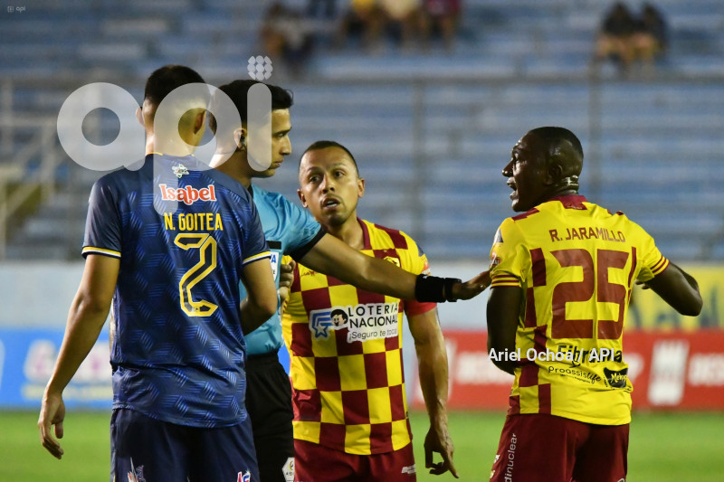 FBL-LIGAPRO-DELFIN-AUCAS