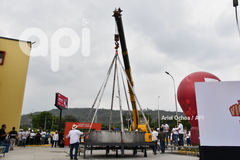 PORTOVIEJO-RECORD-GUINNESS-VICHE