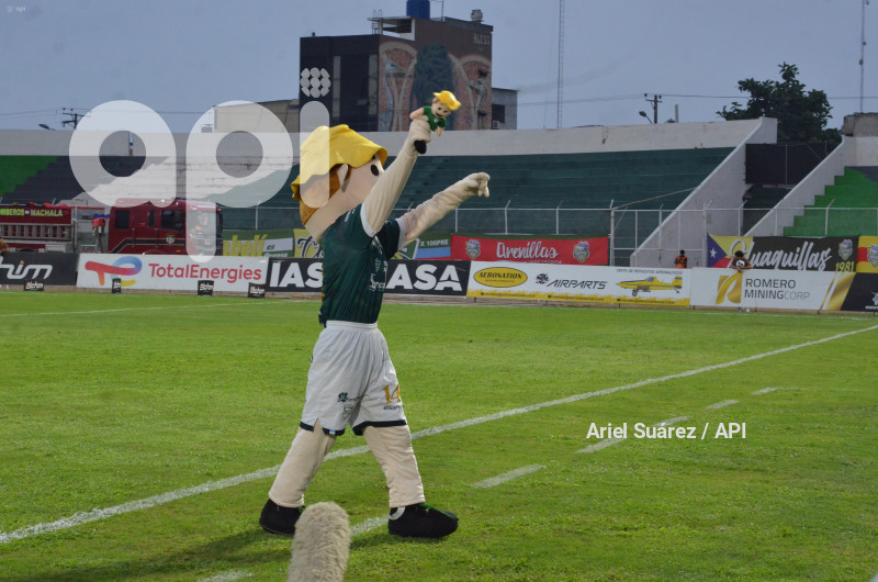 FBL-LIGAPRO-ORENSE-CUMBAYÁ
