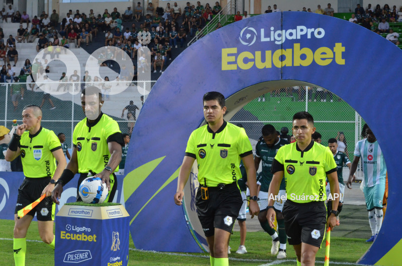 FBL-LIGAPRO-ORENSE-CUMBAYÁ