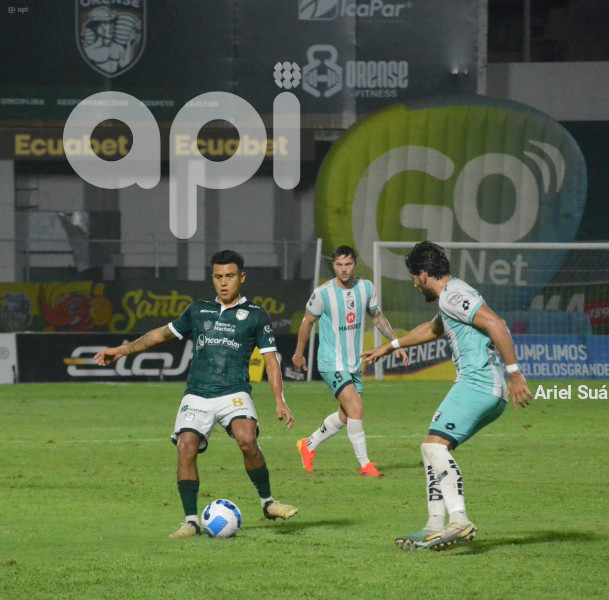 FBL-LIGAPRO-ORENSE-CUMBAYÁ