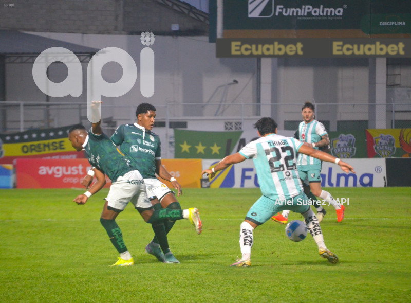 FBL-LIGAPRO-ORENSE-CUMBAYÁ
