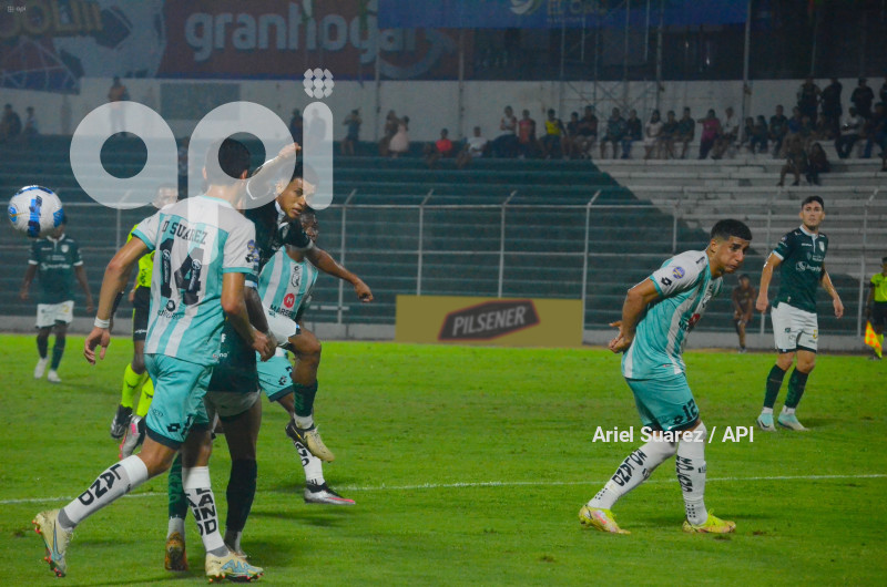 FBL-LIGAPRO-ORENSE-CUMBAYÁ