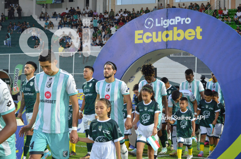 FBL-LIGAPRO-ORENSE-CUMBAYÁ