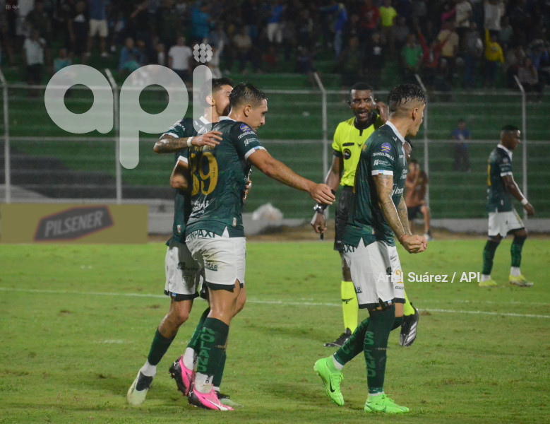 FBL-LIGAPRO-ORENSE-CUMBAYÁ