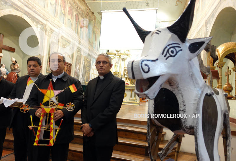 CUENCA-RUEDA DE PRENSA-CORPUS CRISTI