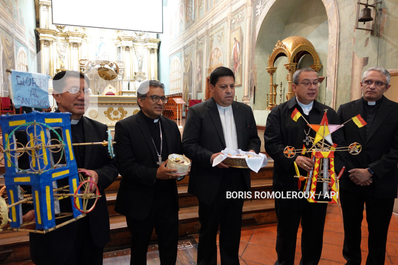 CUENCA-RUEDA DE PRENSA-CORPUS CRISTI
