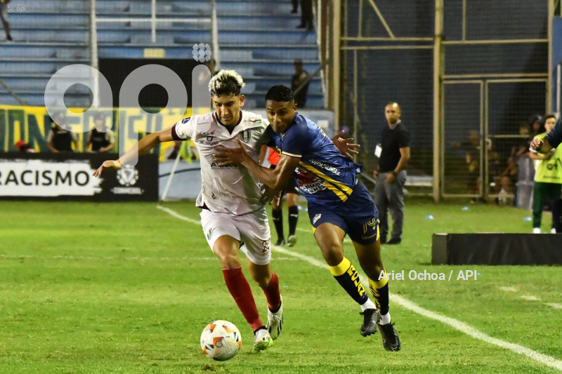 FBLSUDAMERICANA-DELFIN-REAL TOMAYAPO