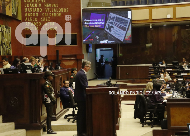 PLENO-JUAN-VEGA-EXPLICA-ACUERDO-FMI