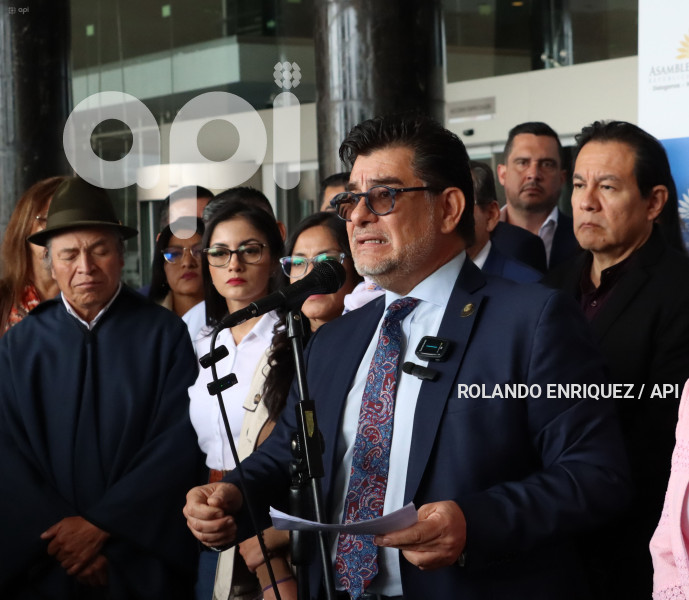 ASAMBLEISTA-PATRICIO-CHAVEZ