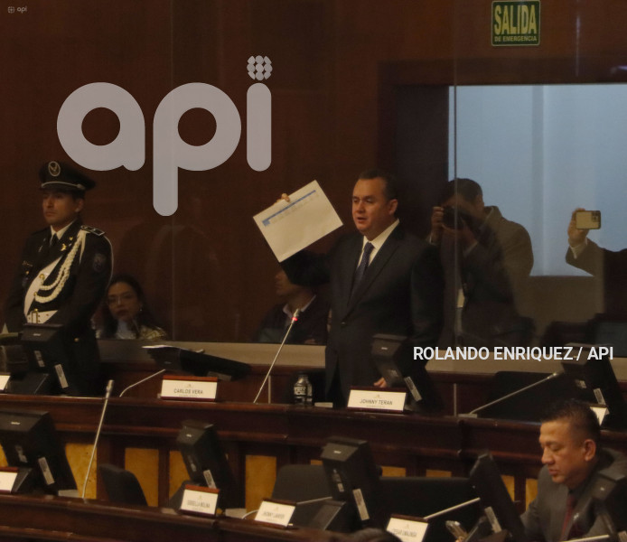 JUICIO-POLITICO-JUAN-ZAPATA
