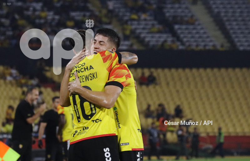 FBL-LIBERTADORES-BARCELONA-COBRESAL