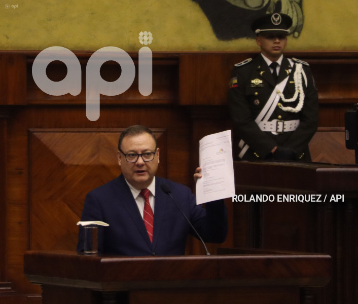 JUICIO-POLITICO-JUAN-ZAPATA