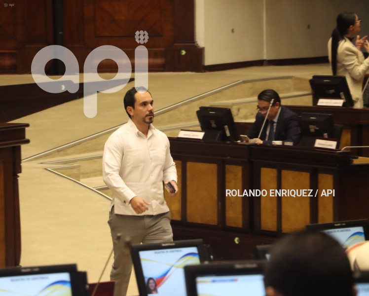 JUICIO-POLITICO-JUAN-ZAPATA