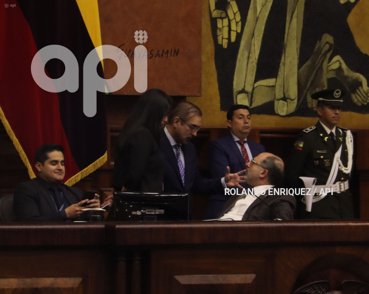 JUICIO-POLITICO-JUAN-ZAPATA