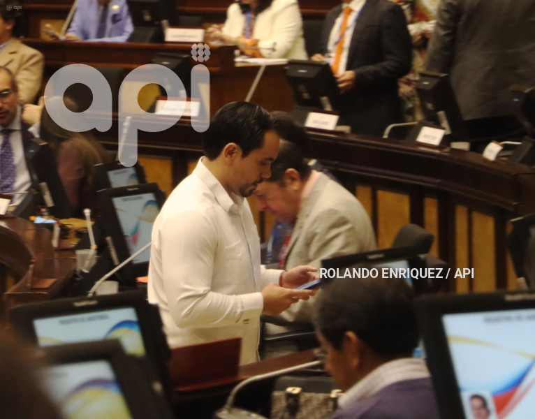 JUICIO-POLITICO-JUAN-ZAPATA