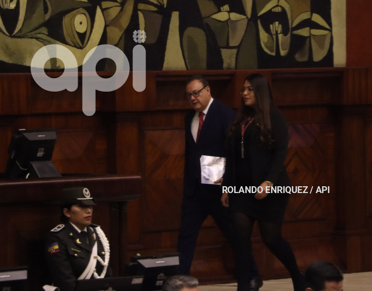 JUICIO-POLITICO-JUAN-ZAPATA