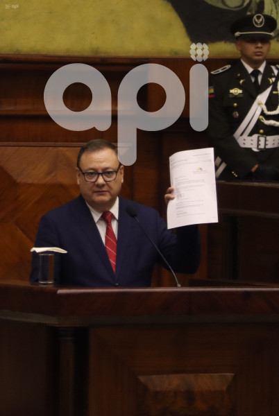 JUICIO-POLITICO-JUAN-ZAPATA