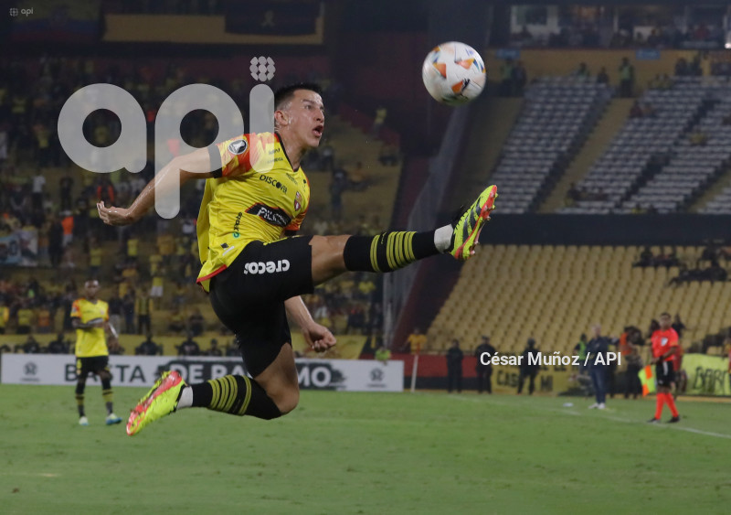 FBL-LIBERTADORES-BARCELONA-COBRESAL