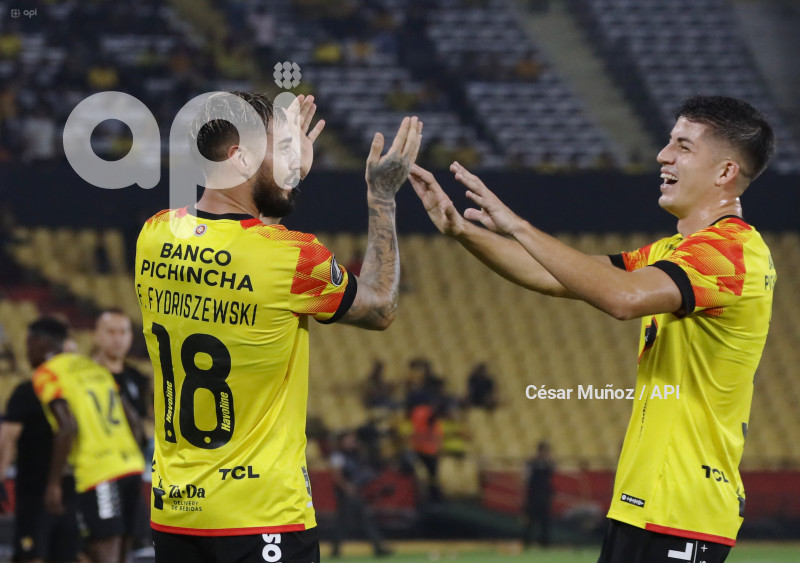 FBL-LIBERTADORES-BARCELONA-COBRESAL