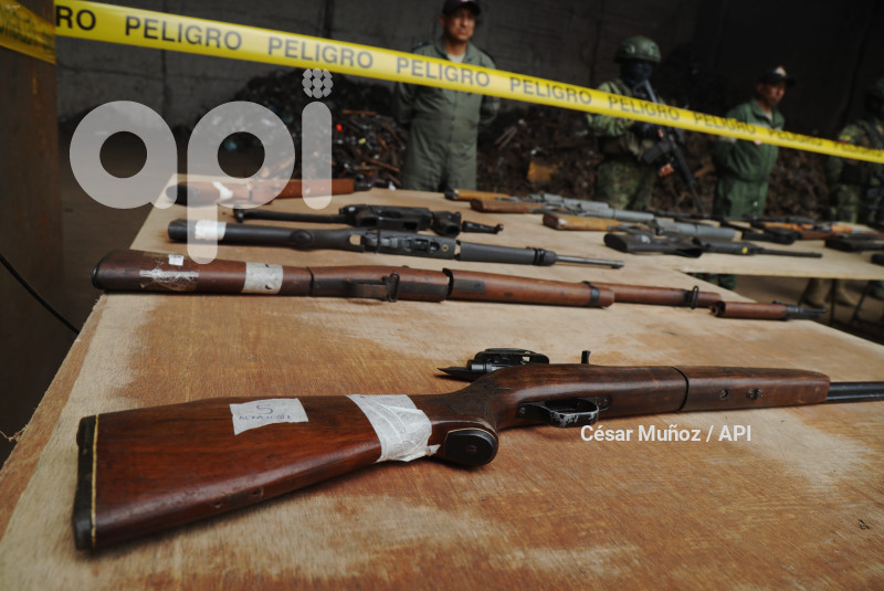 GYE-DESTRUCCION ARMAS
