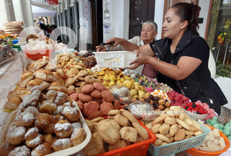 CUENCA-CORPUS-CRISTI-FIESTAS DE LOS DULCES