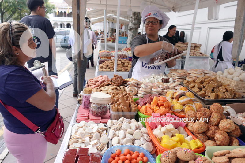 CUENCA-CORPUS-CRISTI-FIESTAS DE LOS DULCES