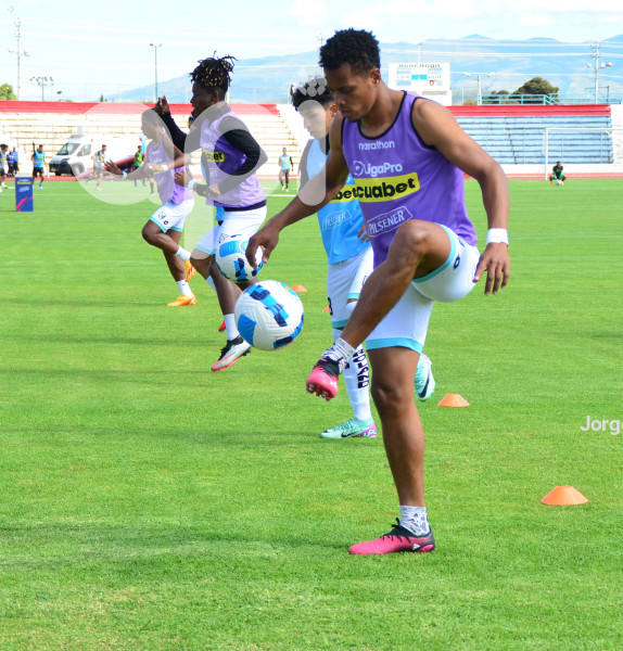 FBL LIGA PRO ECUABET CUMBAYA DELFIN.
