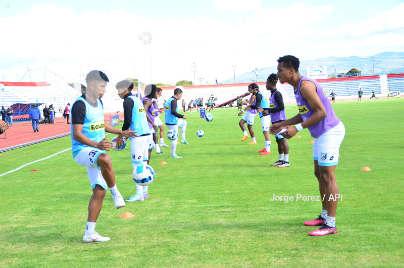 FBL LIGA PRO ECUABET CUMBAYA DELFIN.