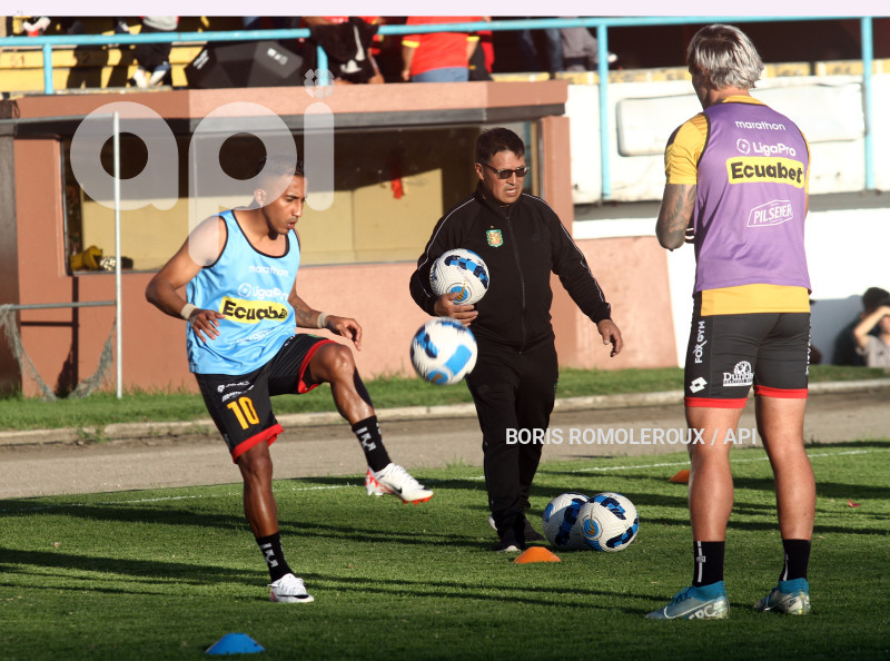 FBL-LIGAPRO-D CUENCA-LIGA DE QUITO