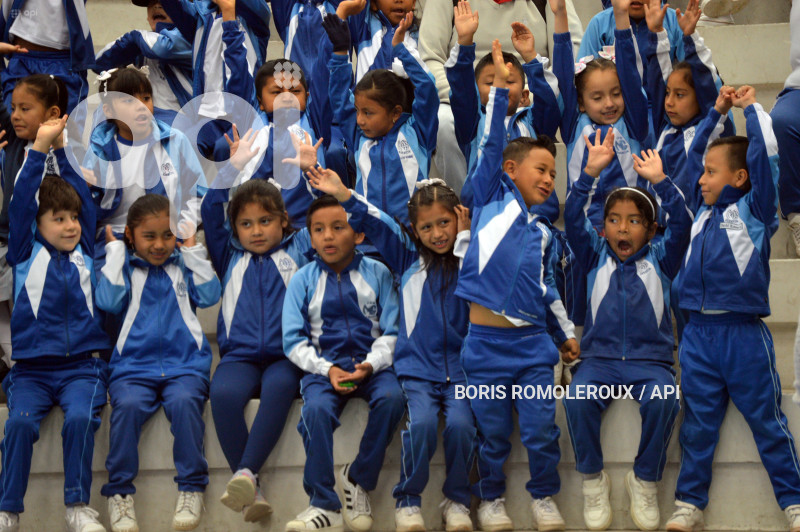 CUENCA-MINUTO CIVICO-DIA DEL NIÑO